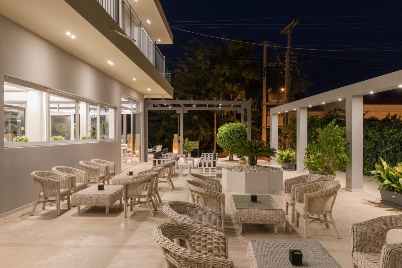 Melina Oasis Boutique Hotel Kassiopi Exterior foto